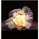 Обруч весений букет с фатином бледно-желтая Роза 4278