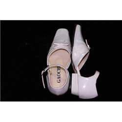 Pantofiori pentru fetiță albi р.29 0688